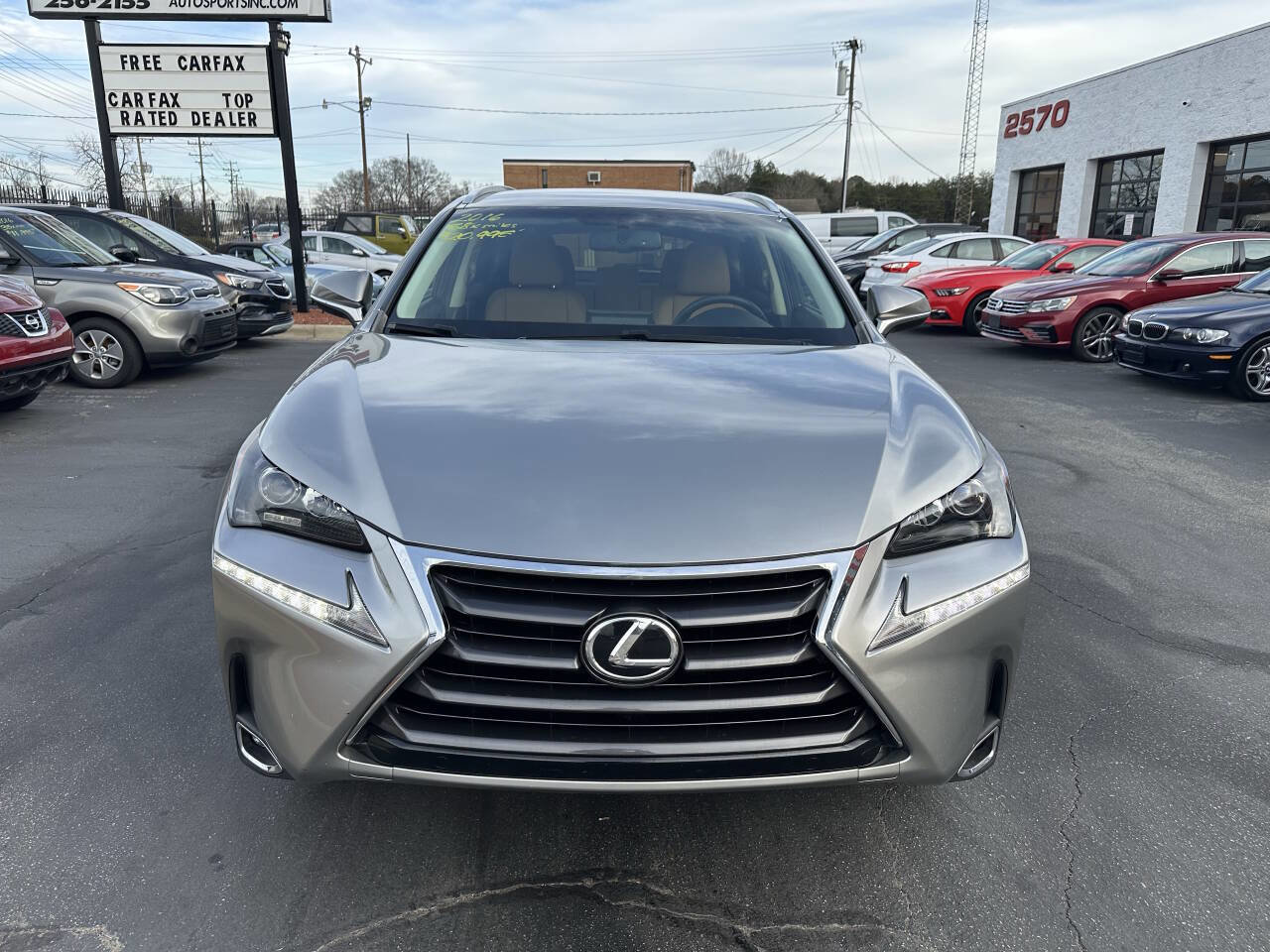 Used 2016 Lexus NX 200t FWD image 2