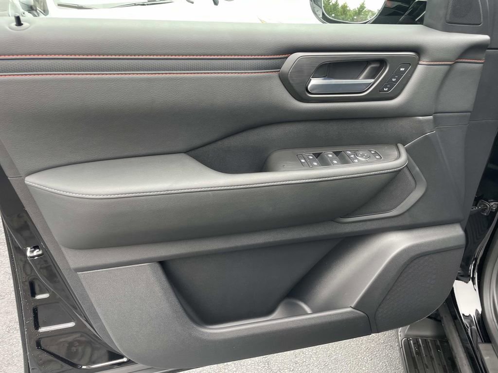 New 2026 Nissan Armada PRO-4X image 15