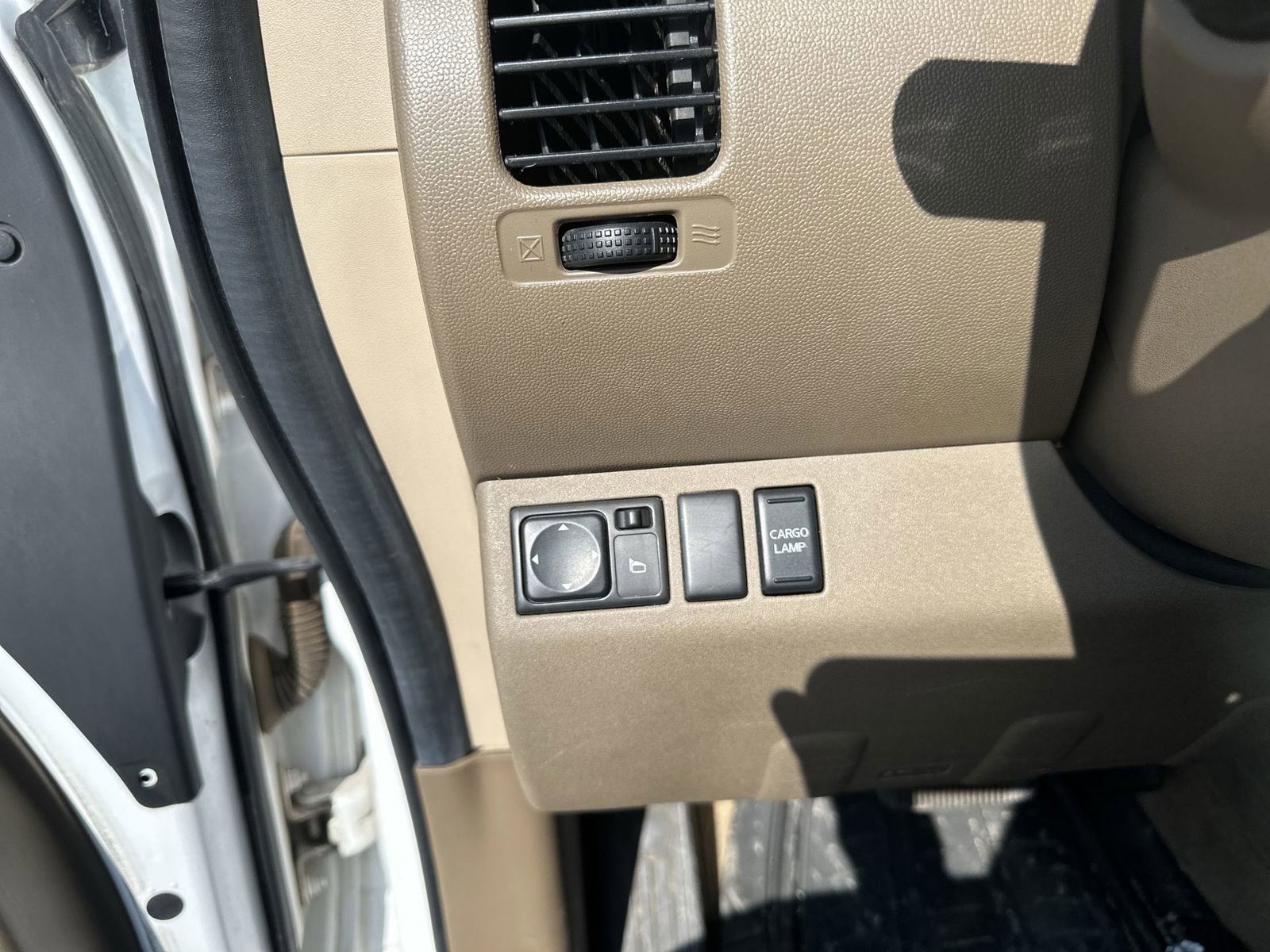 Used 2005 Nissan Frontier SE w/ (P01) Power Pkg image 15
