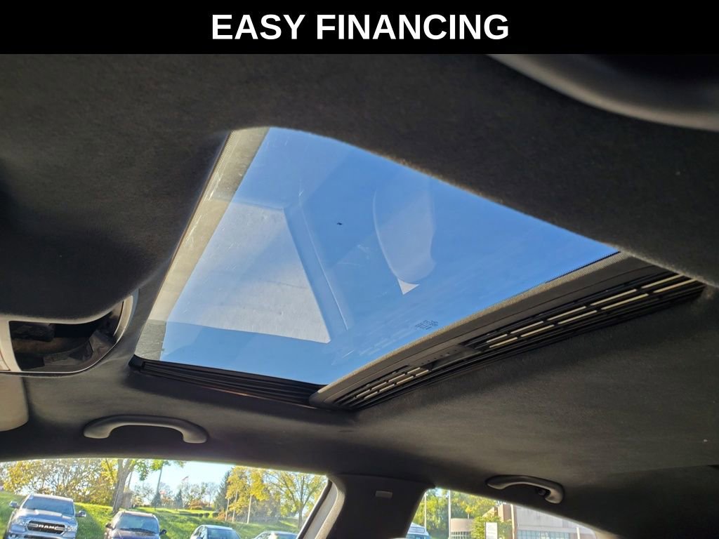 Used 2012 Volkswagen Golf 2-Door image 14