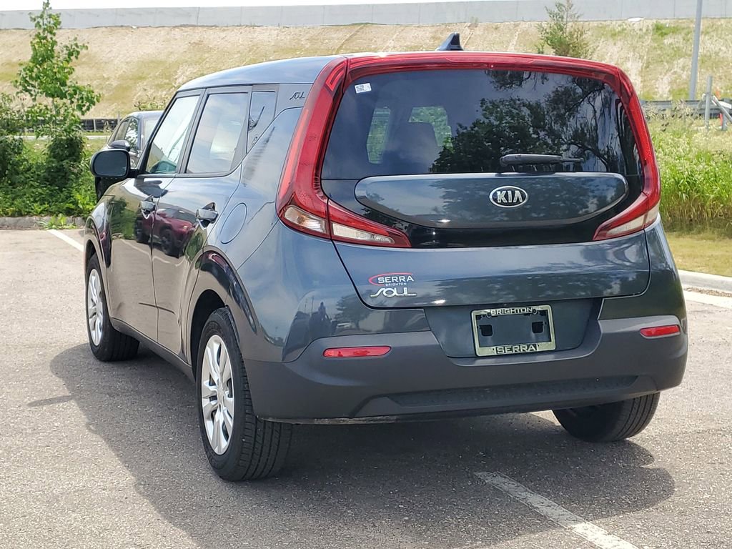 Used 2020 Kia Soul LX FWD image 2