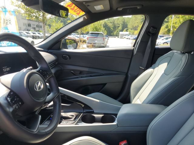Used 2024 Hyundai Elantra Limited FWD image 23