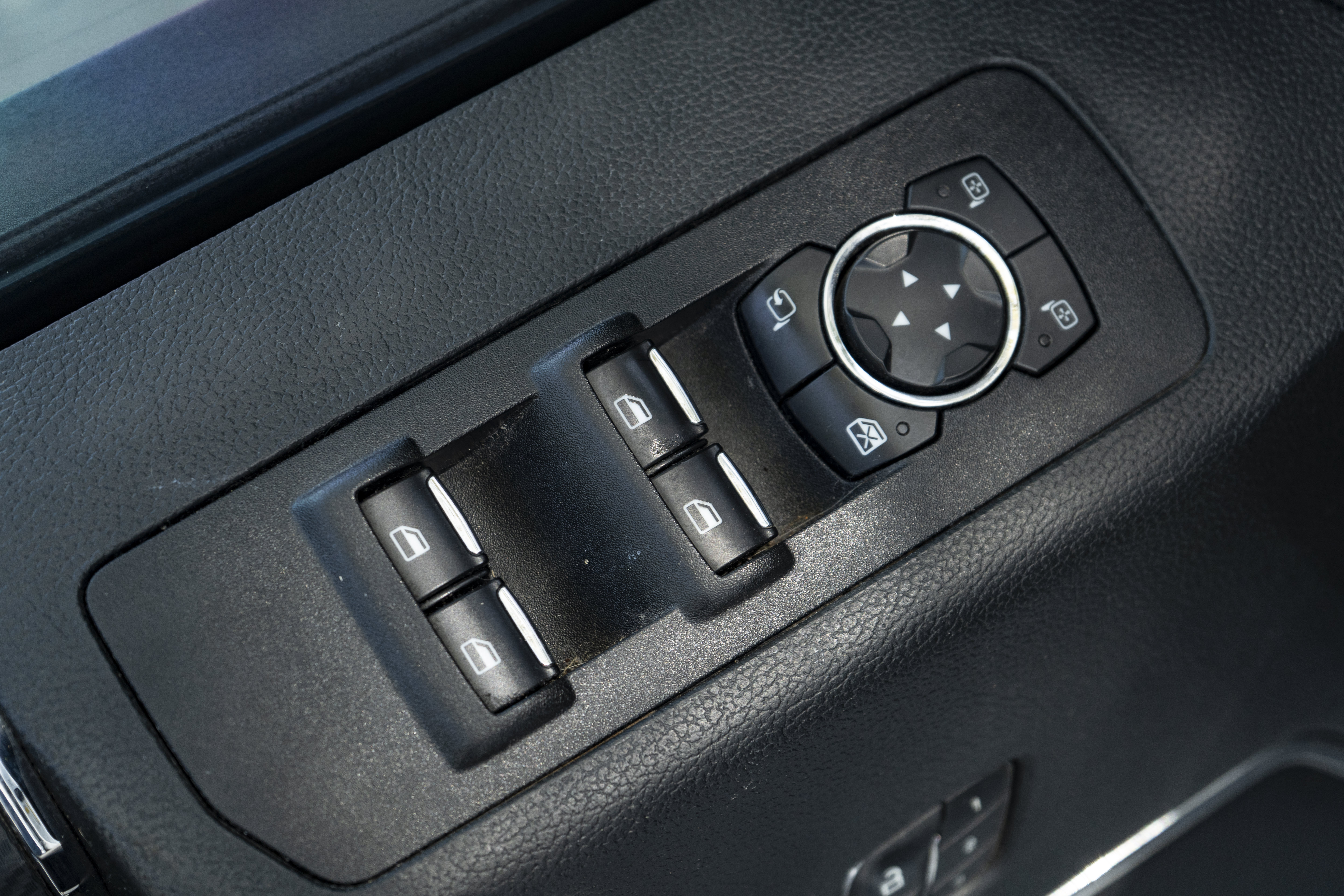 Used 2020 Ford F150 Lariat AWD/4WD image 38