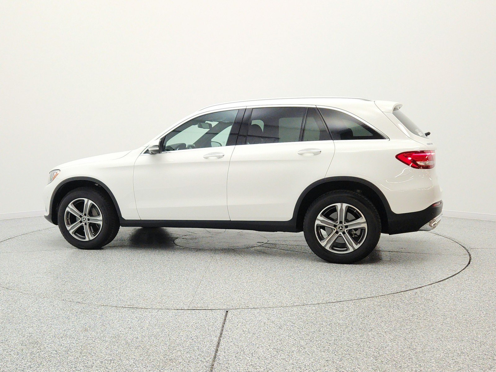 Used 2019 Mercedes-Benz GLC 300 image 8