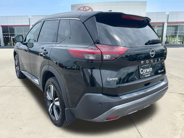 Used 2023 Nissan Rogue SL AWD/4WD image 3