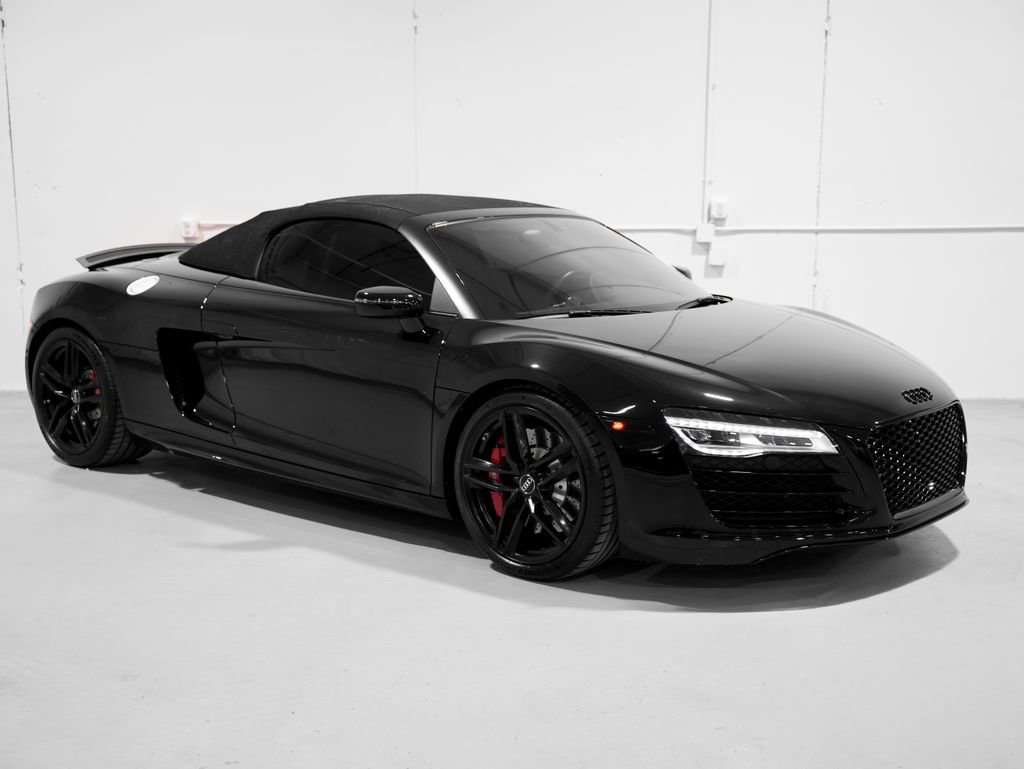 Used 2015 Audi R8 V10 w/ Full Leather Package image 8