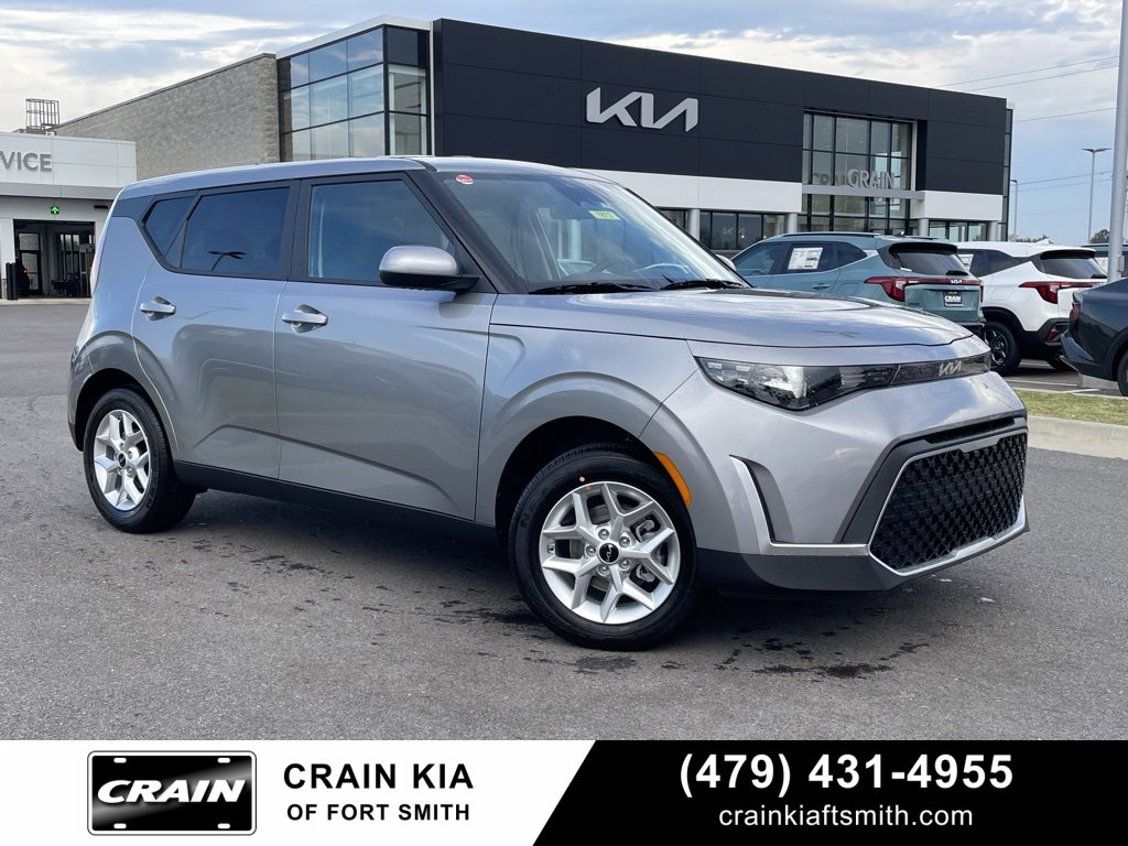 New 2025 Kia Soul LX