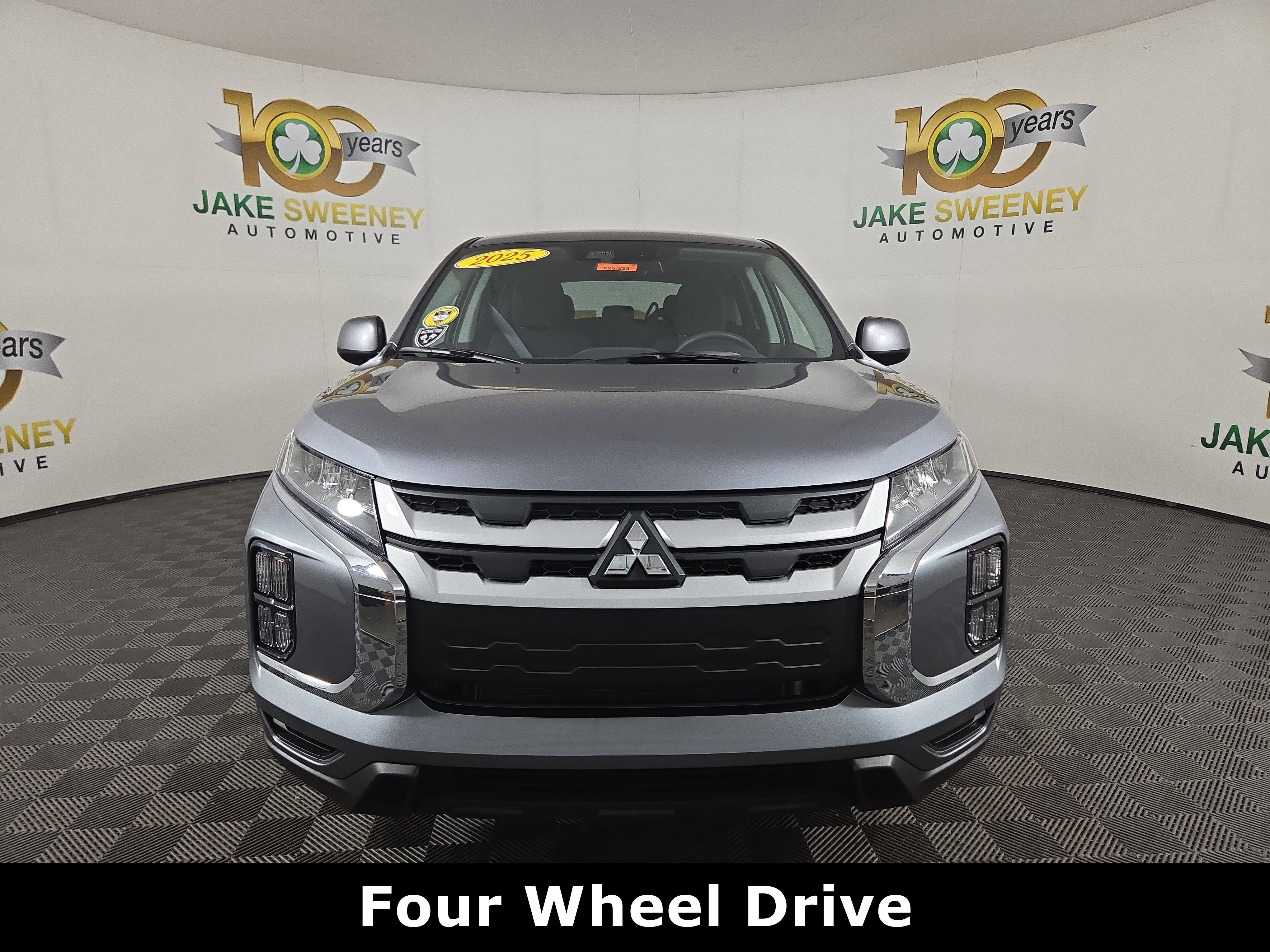 New 2025 Mitsubishi Outlander Sport ES image 2