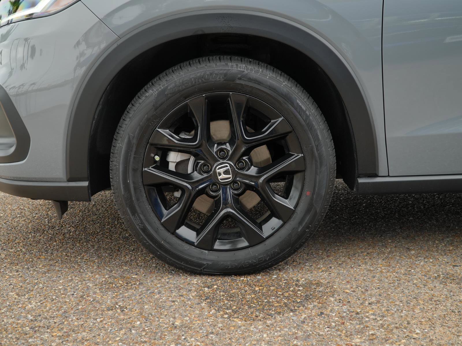 Used 2024 Honda HR-V Sport image 10