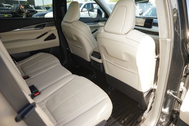 Used 2023 INFINITI QX60 Luxe w/ Cargo Package AWD/4WD image 17