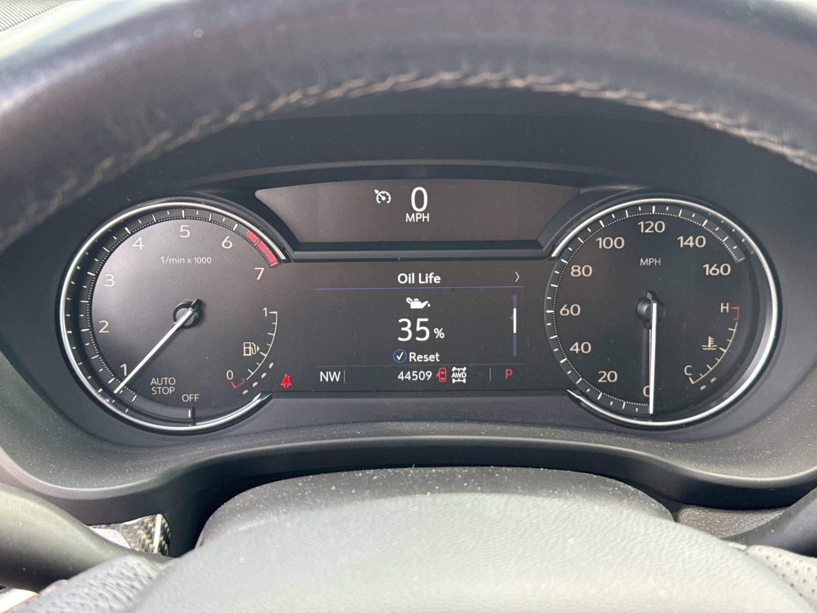 Used 2022 Cadillac XT4 Sport w/ Enhanced Visibility Package AWD/4WD image 19
