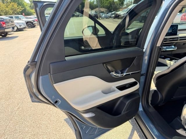Certified 2026 Lincoln Corsair Premiere AWD/4WD image 25
