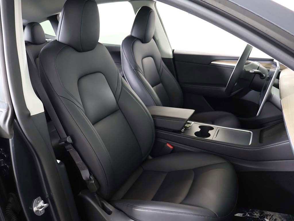 Used 2024 Tesla Model Y Long Range image 33