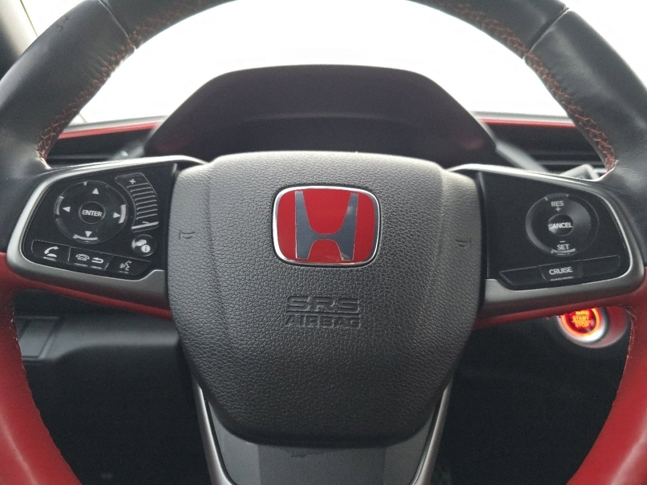 Certified 2018 Honda Civic Type R image 26