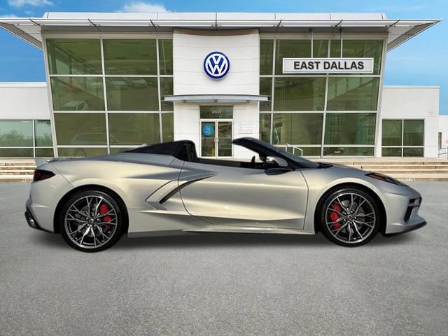 Used 2024 Chevrolet Corvette Stingray Convertible w/ Z51 Performance Package RWD image 6
