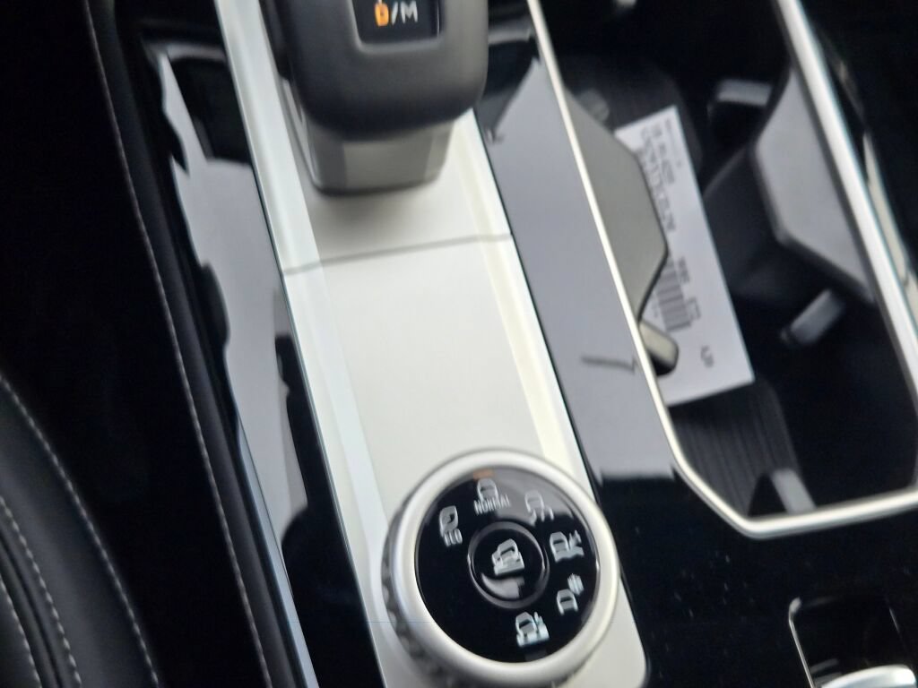 New 2027 Mitsubishi Outlander LE AWD/4WD image 23