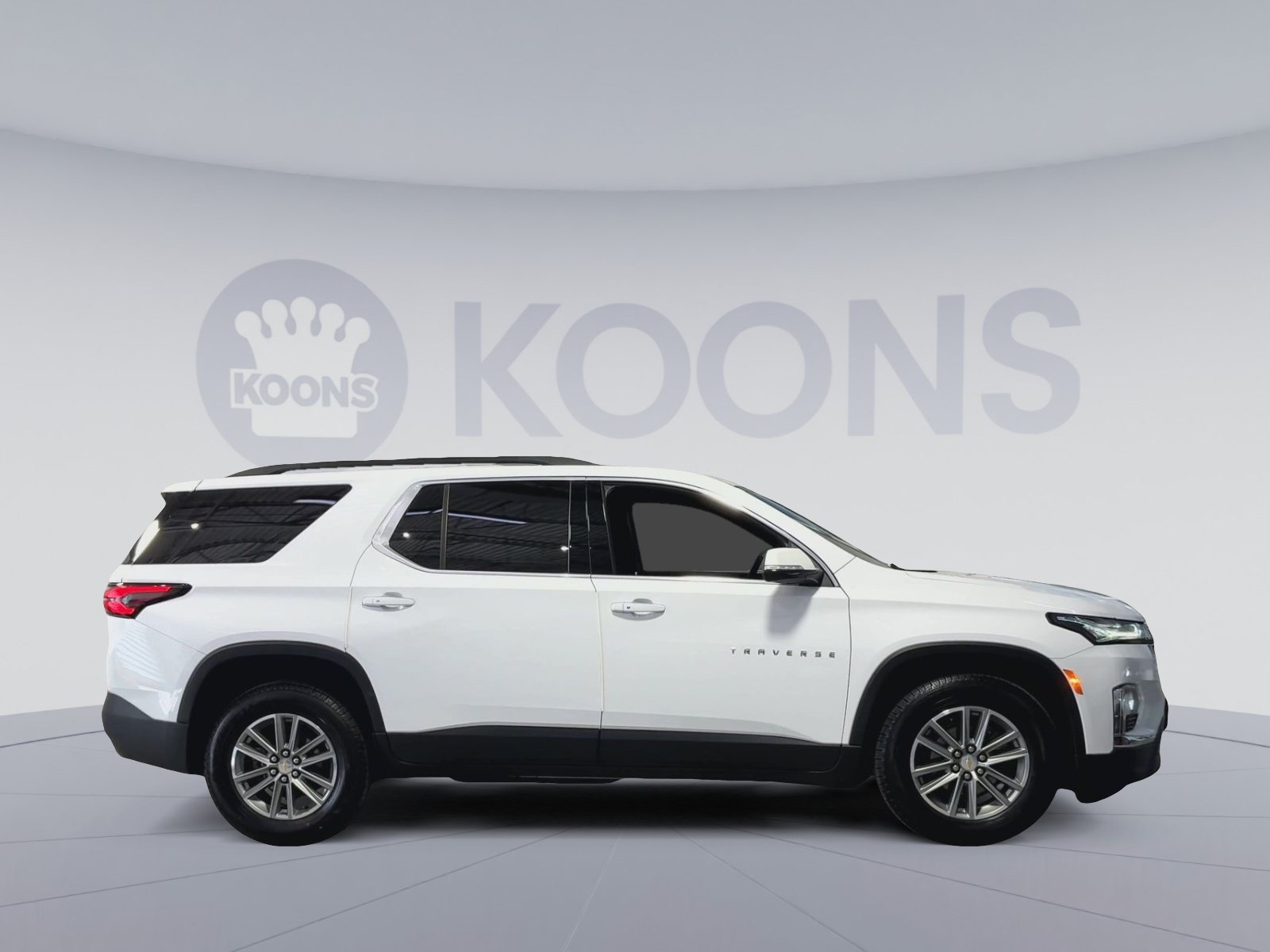 Used 2023 Chevrolet Traverse LT w/ LPO, Floor Liner Package AWD/4WD image 12