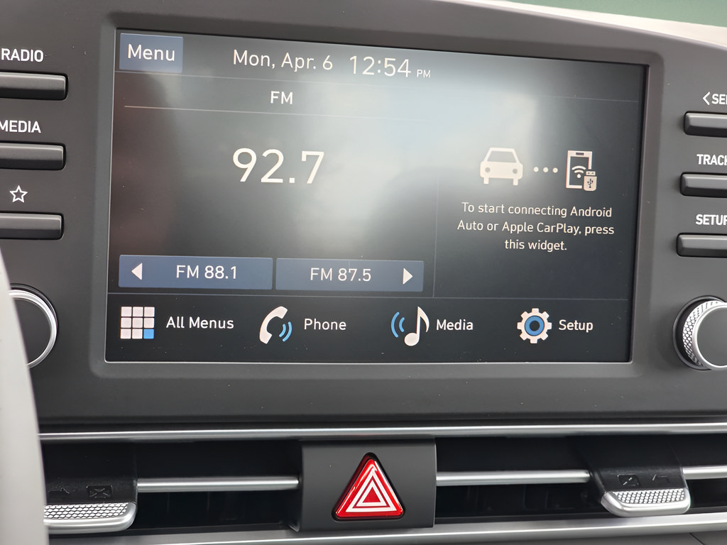 New 2026 Hyundai Elantra Sport w/ Cargo Package FWD image 19