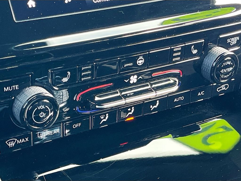 Used 2022 Jeep Grand Cherokee Altitude image 19