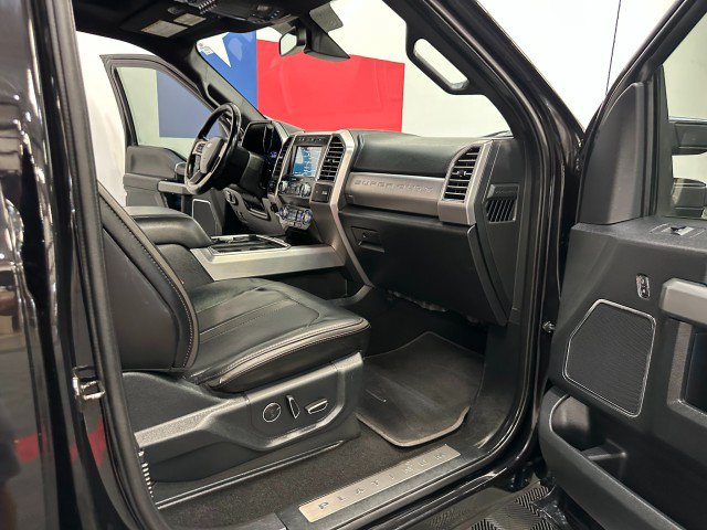Used 2019 Ford F250 Platinum w/ FX4 Off-Road Package AWD/4WD image 51