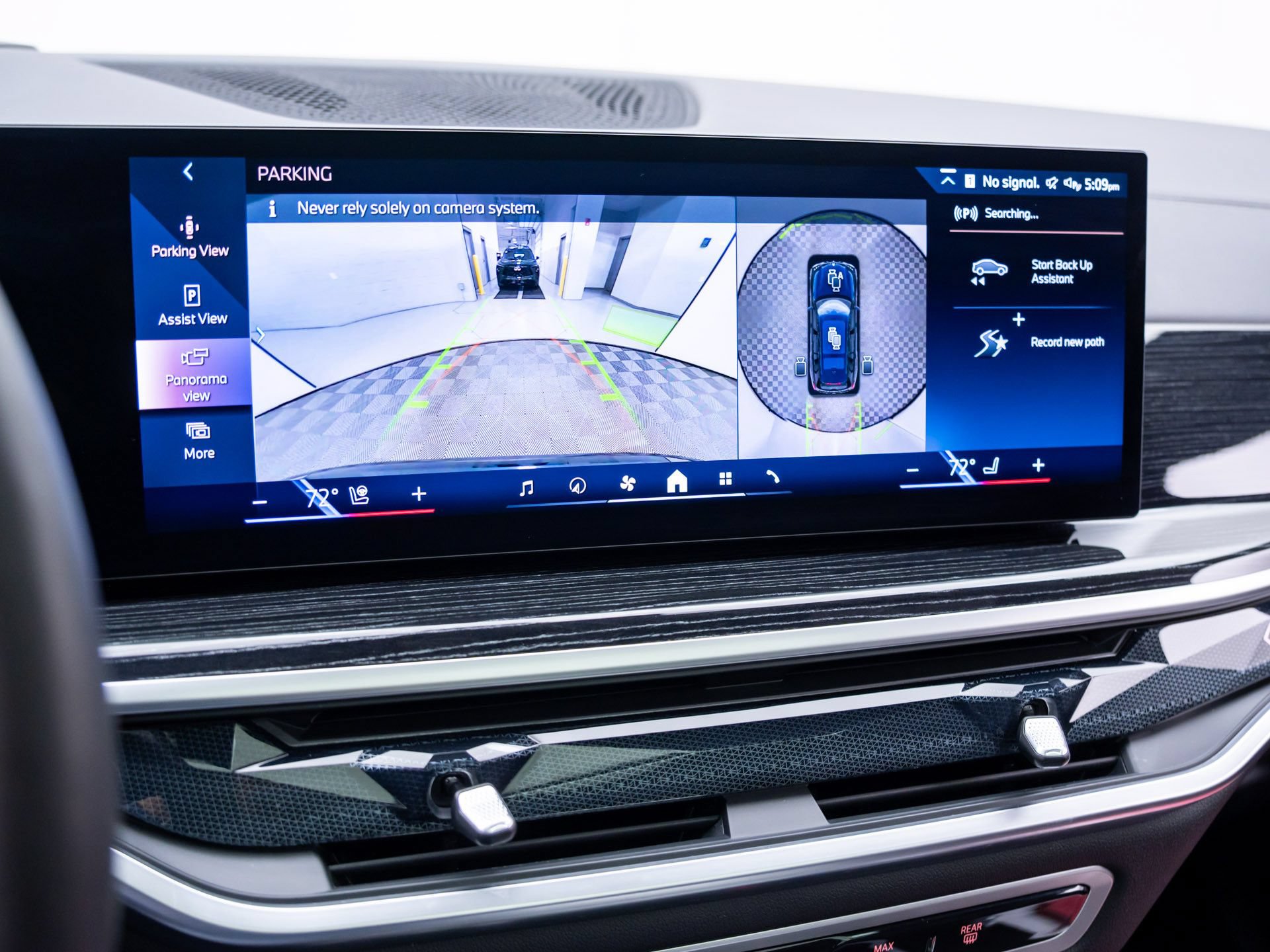 Certified 2026 BMW X7 xDrive40i AWD/4WD image 26