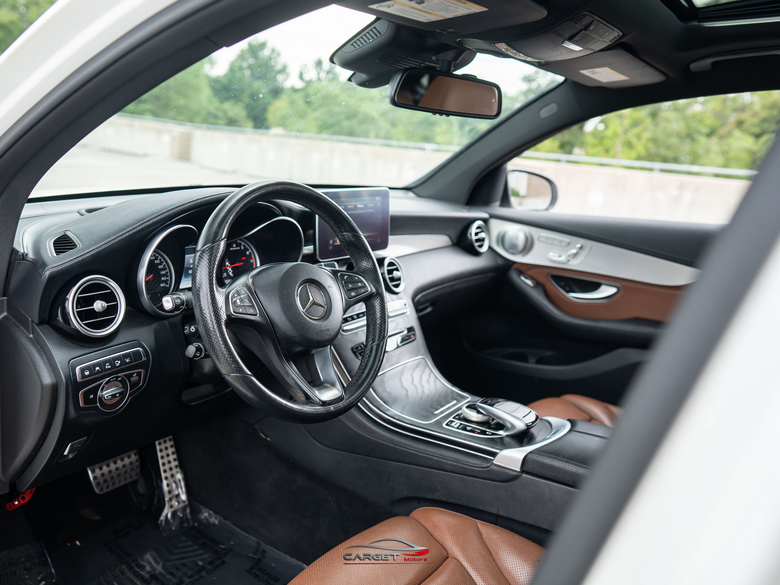 Used 2018 Mercedes-Benz GLC 43 AMG 4MATIC Coupe image 13