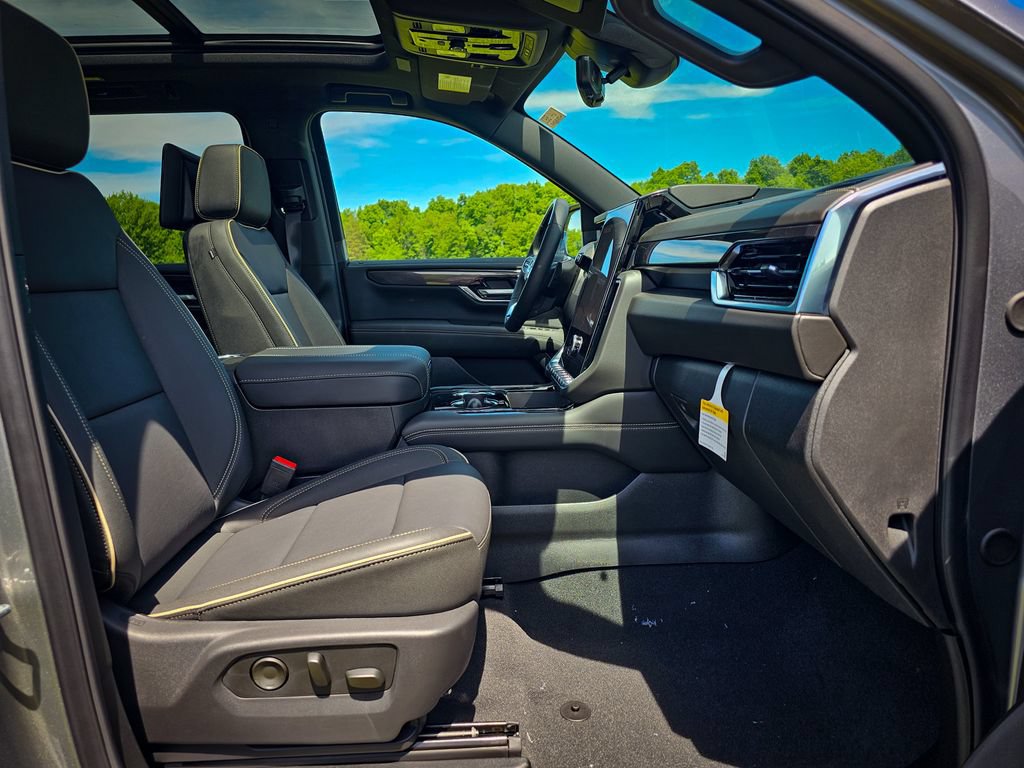 New 2026 GMC Yukon XL Elevation w/ Elevation Premium Package AWD/4WD image 45