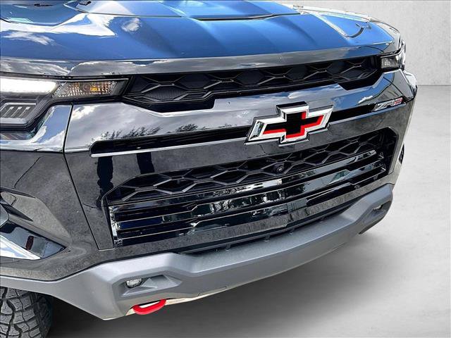Used 2026 Chevrolet Colorado ZR2 w/ Technology Package AWD/4WD image 30