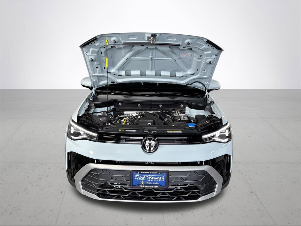 New 2025 Volkswagen Taos SE image 22