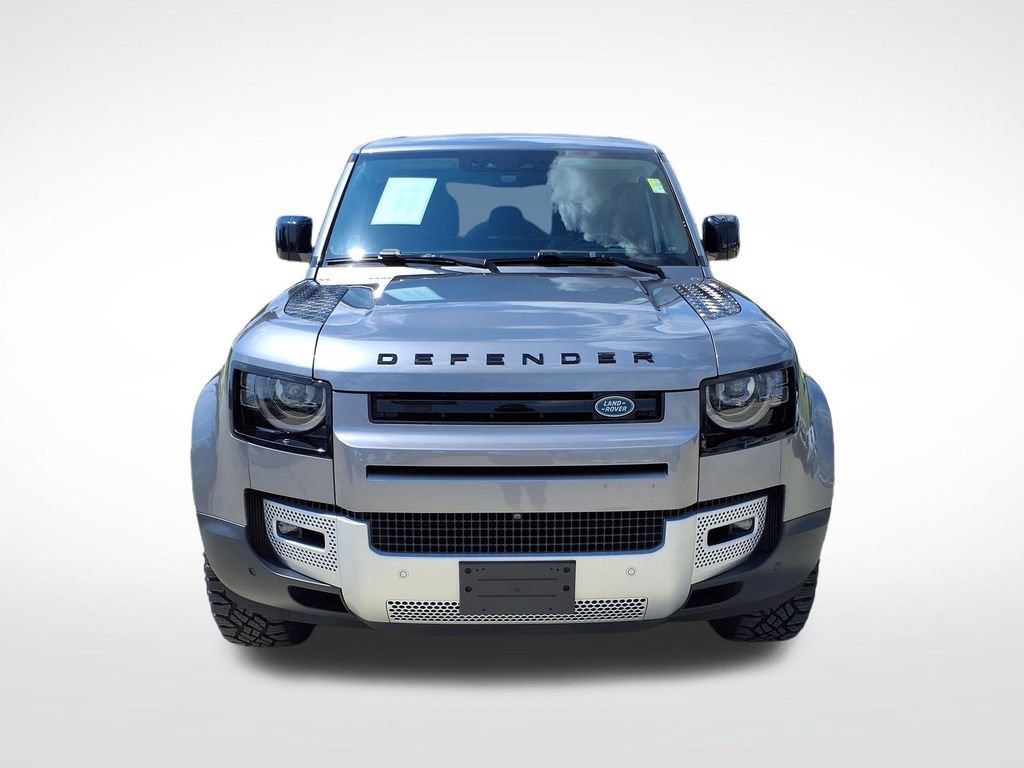 Used 2023 Land Rover Defender 110 SE AWD/4WD image 2
