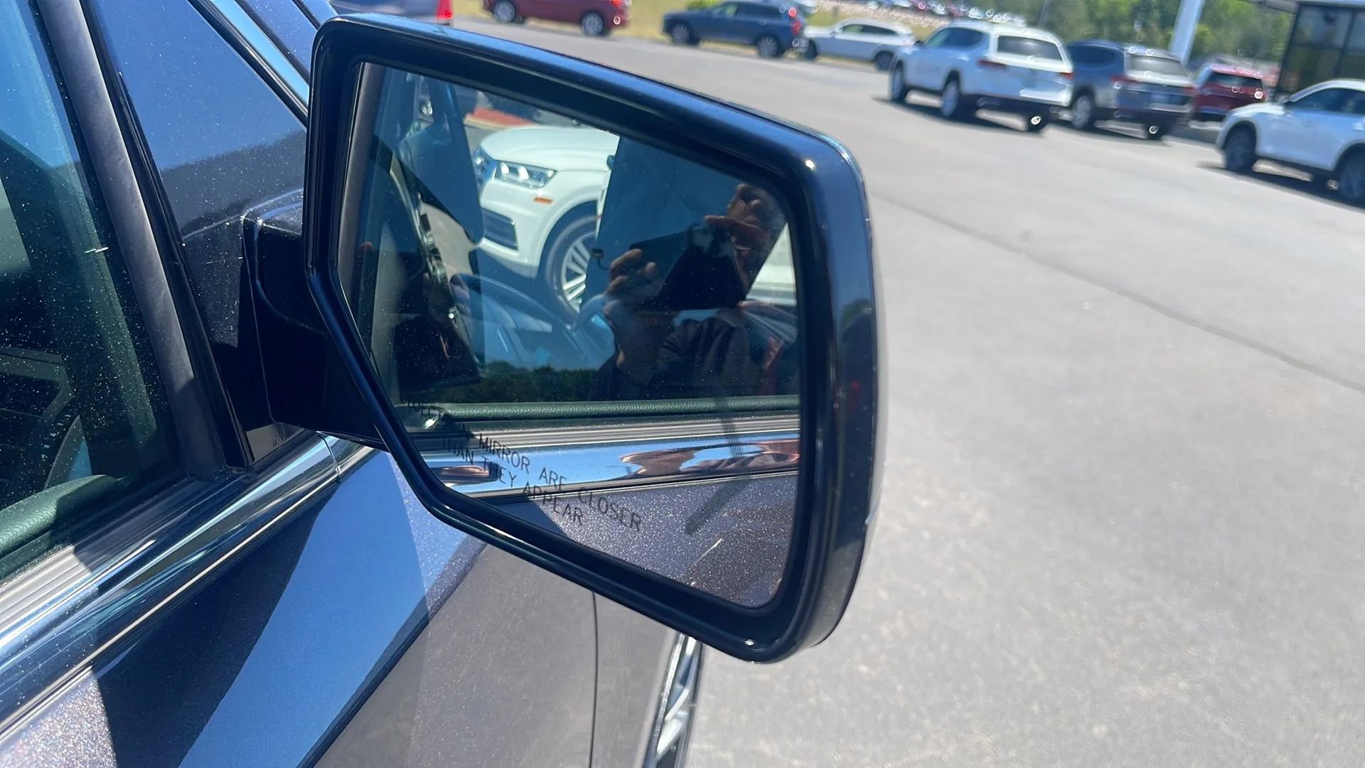 Used 2017 GMC Yukon Denali w/ Open Road Package image 37