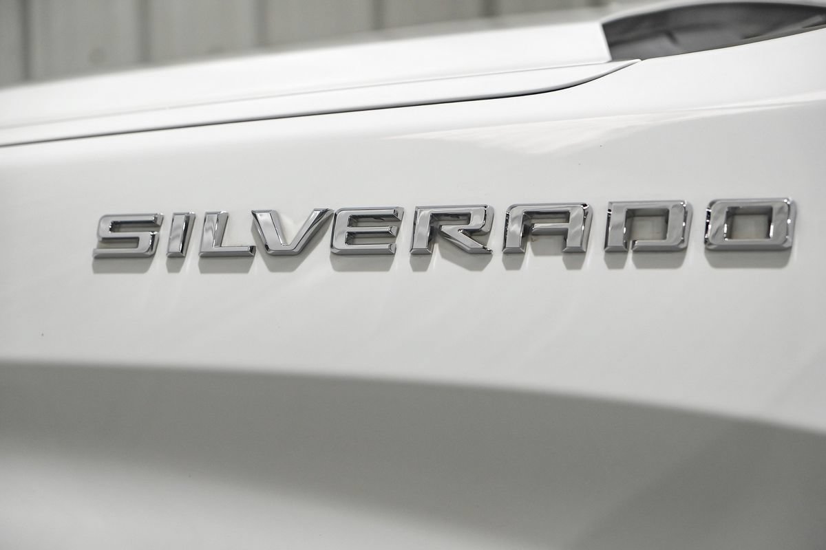 Used 2021 Chevrolet Silverado 1500 LTZ RWD image 49