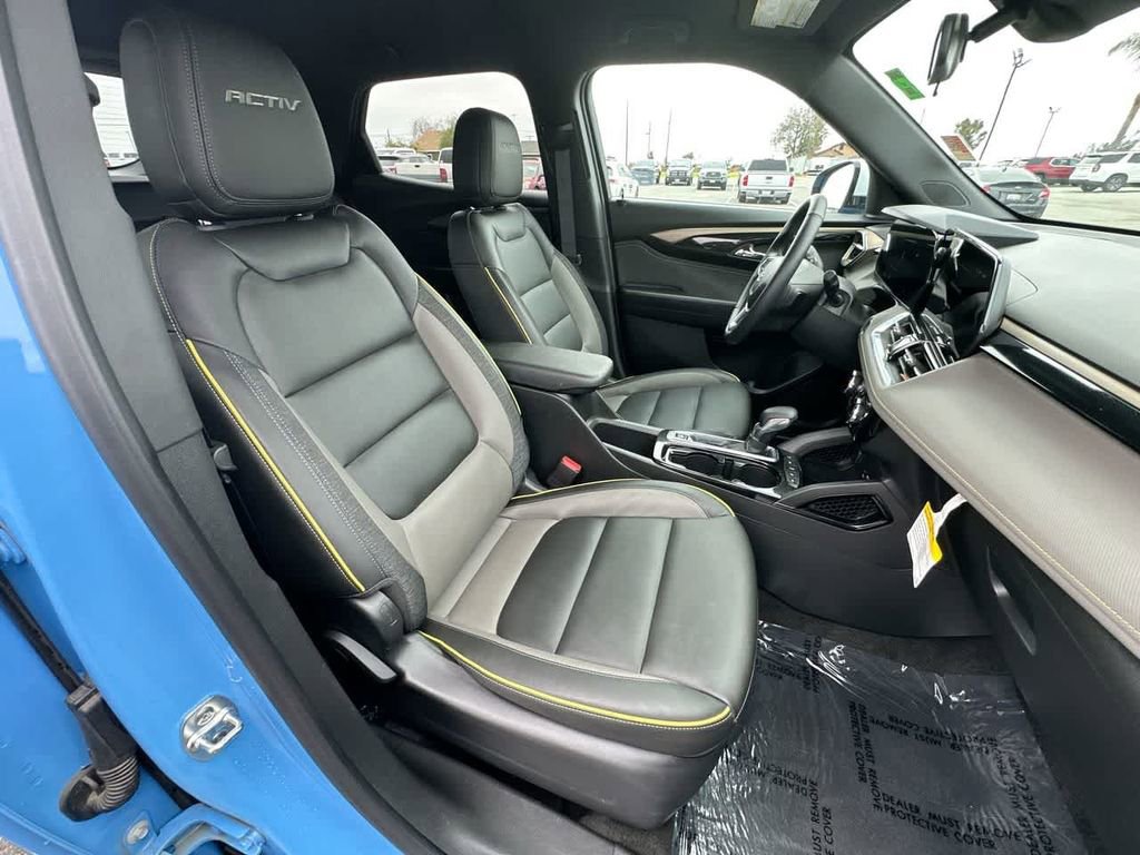 Used 2024 Chevrolet TrailBlazer ACTIV image 28