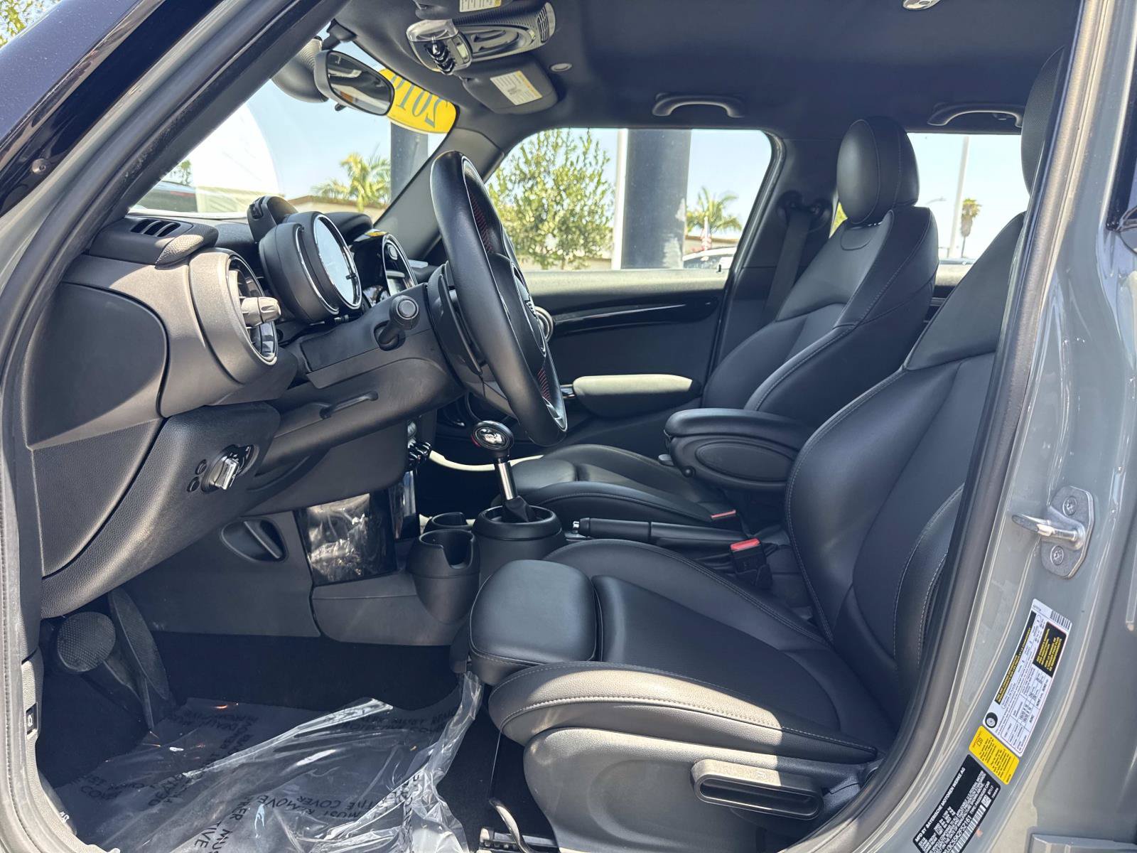 Used 2019 MINI Cooper S w/ Signature Upholstery Package FWD image 21