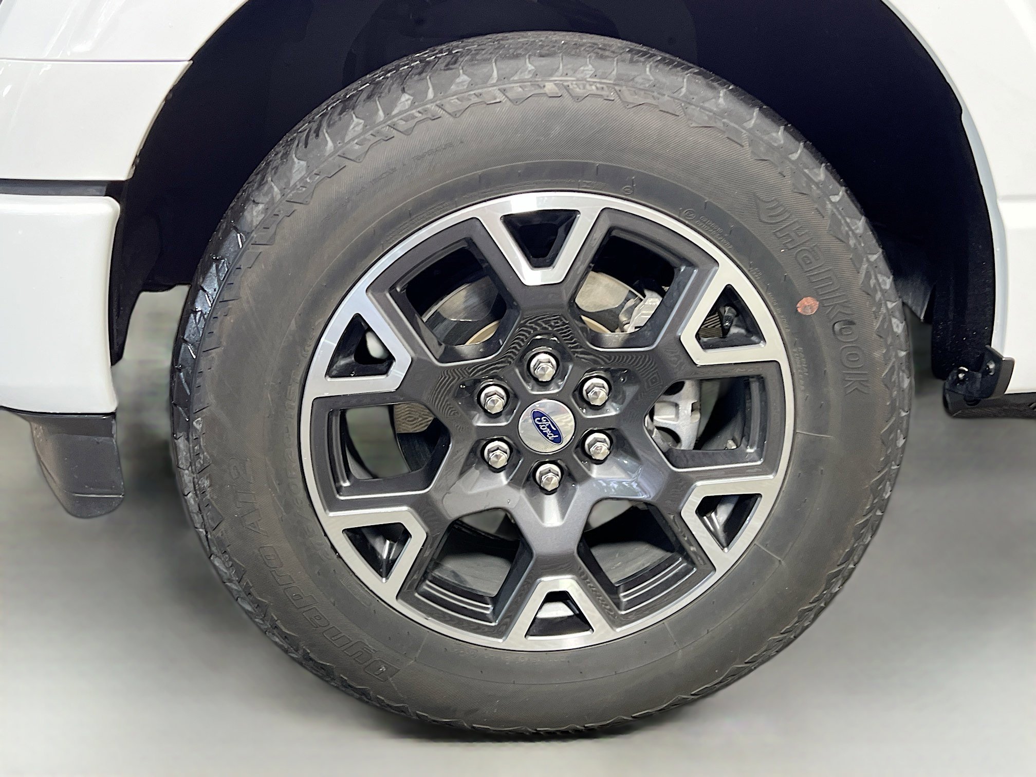 Used 2024 Ford F150 STX image 13