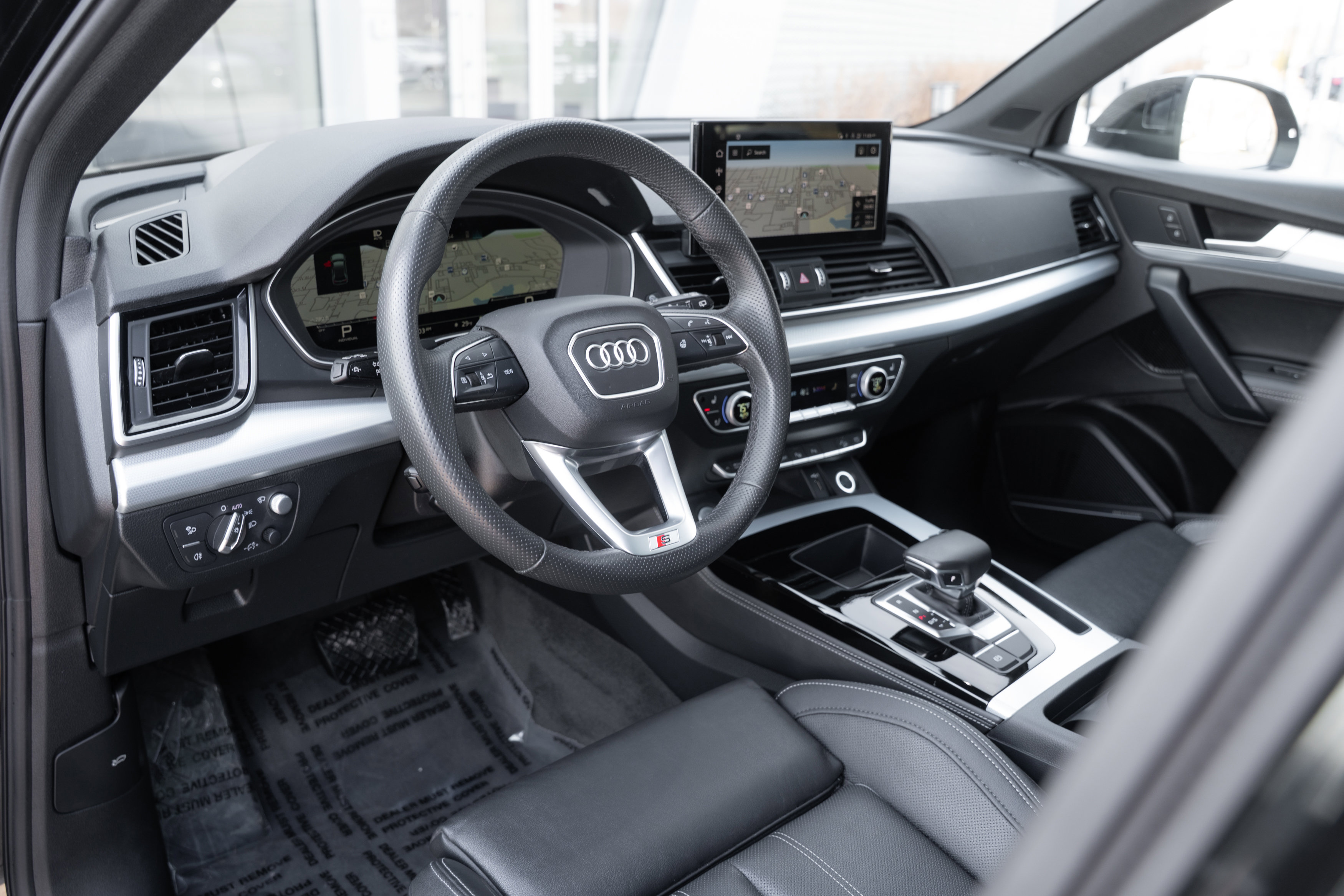 Certified 2025 Audi Q5 Prestige image 10