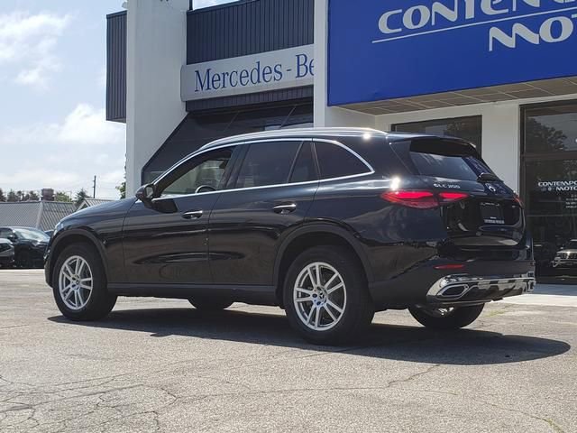New 2025 Mercedes-Benz GLC 300 4MATIC image 9