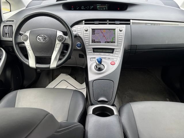 Used 2012 Toyota Prius Prime Advanced FWD image 31