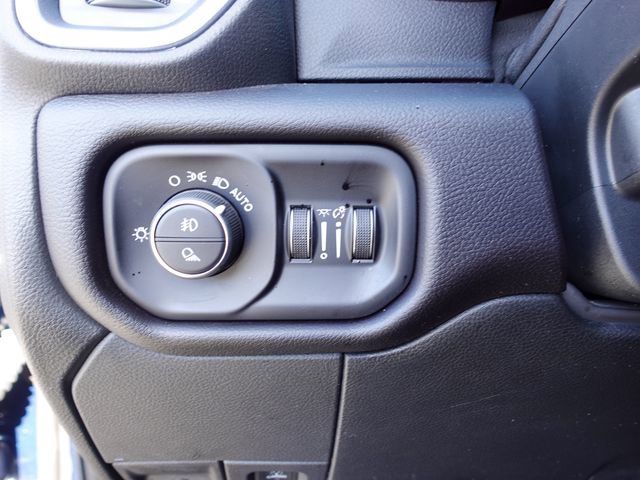 Used 2023 RAM 2500 Laramie AWD/4WD image 18