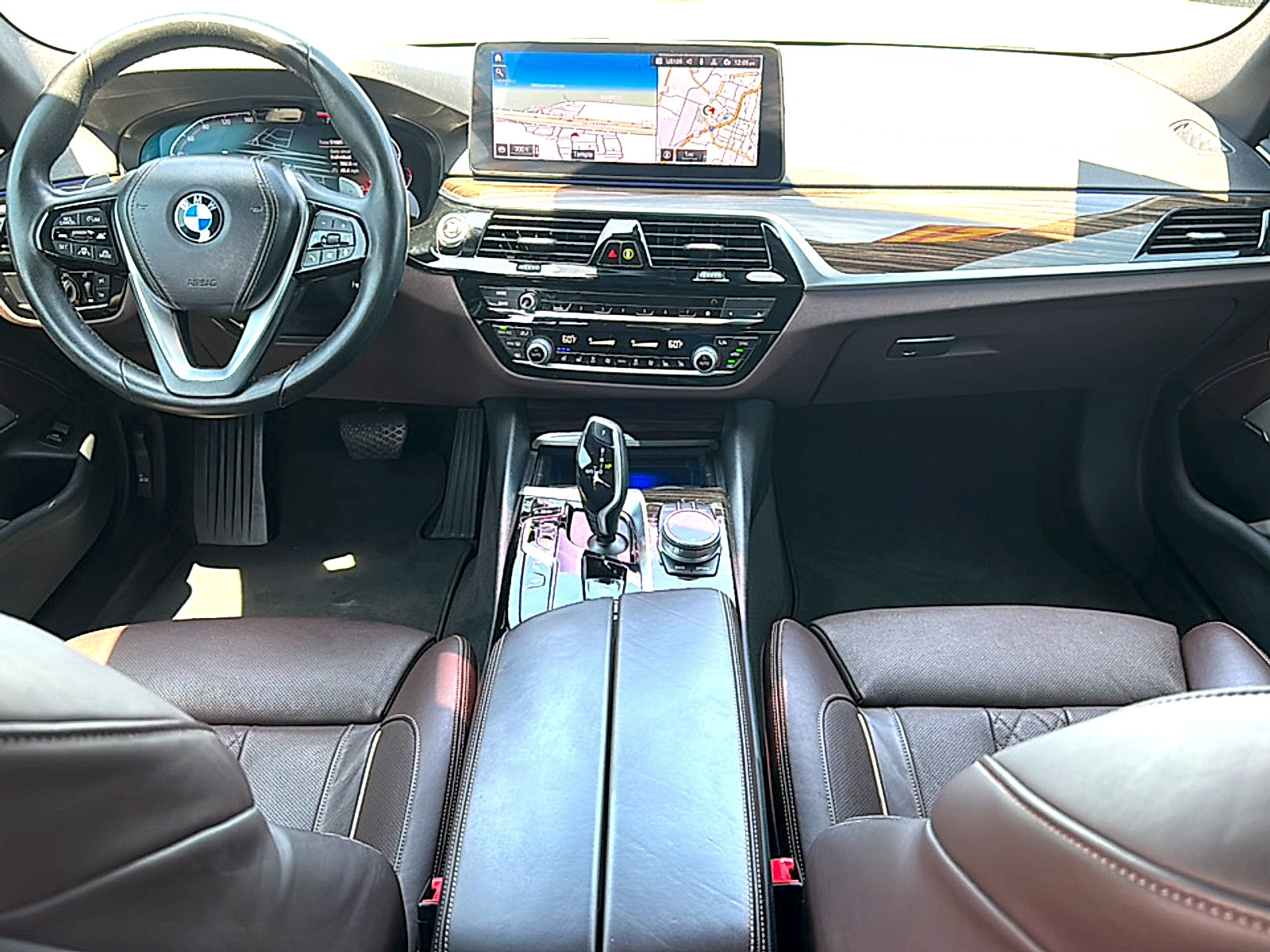Used 2021 BMW 540i w/ Premium Package RWD image 21