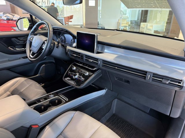Certified 2020 Lincoln Corsair Reserve FWD image 22