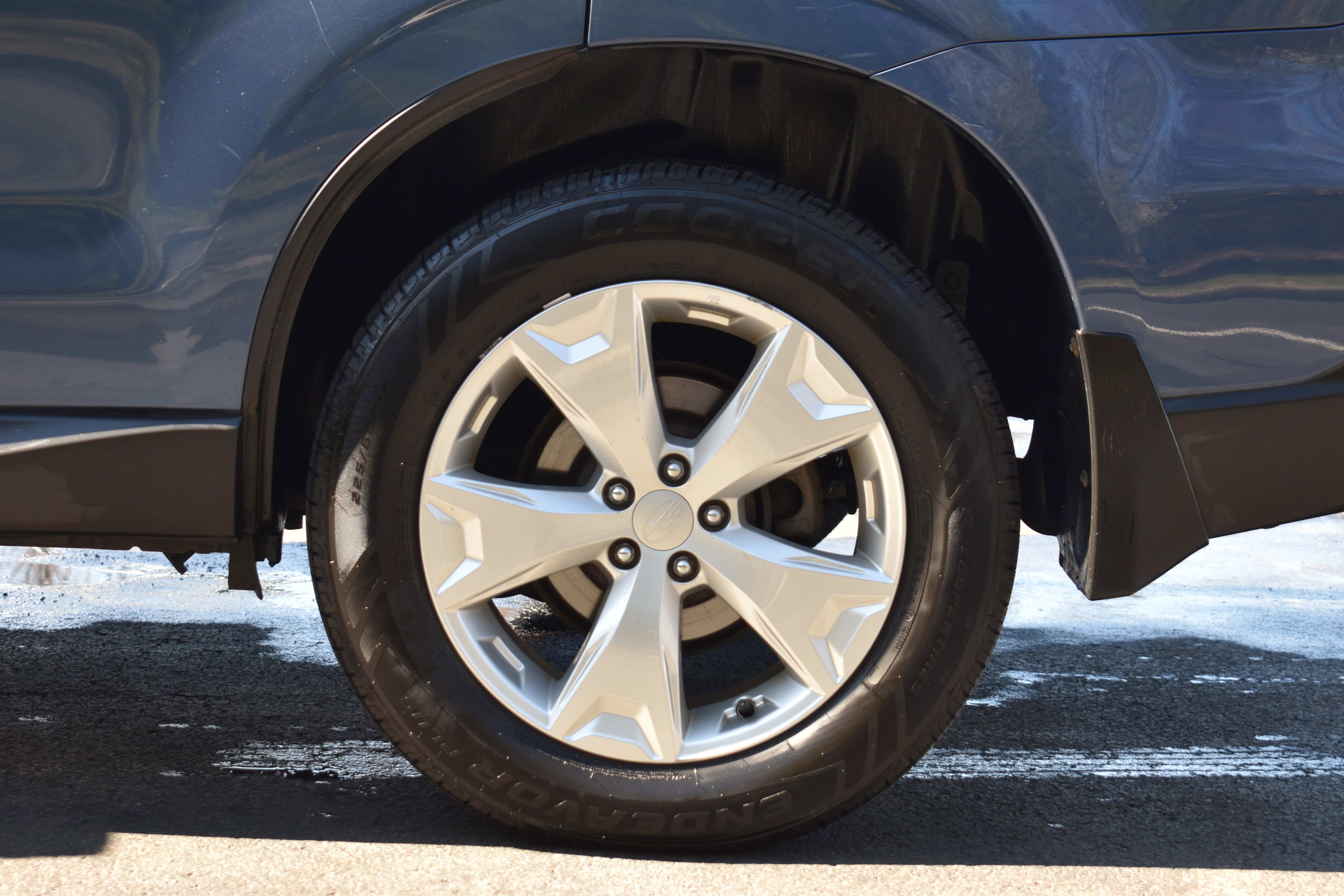 Used 2014 Subaru Forester 2.5i Touring image 37