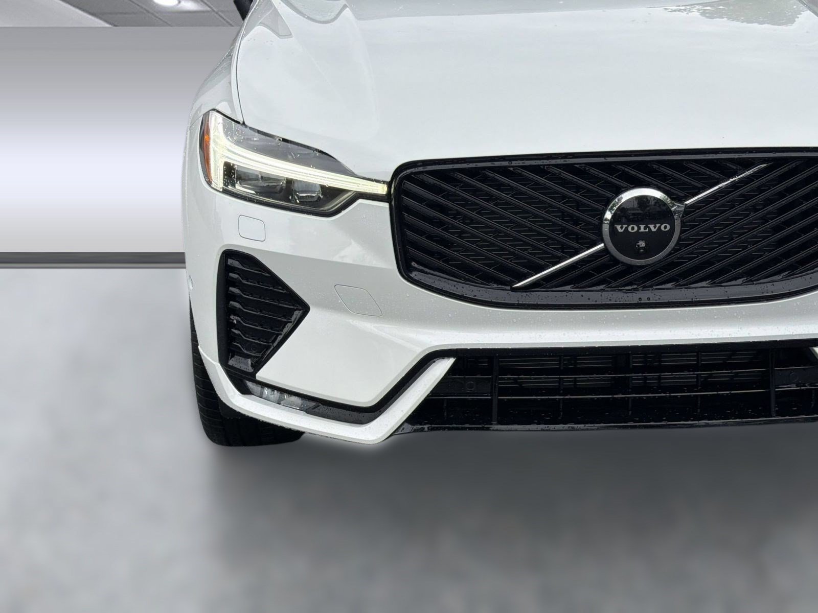 New 2027 Volvo XC60 B5 Ultra AWD/4WD image 28