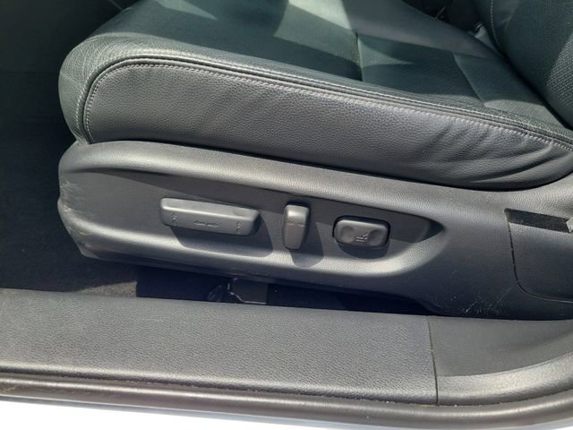 Used 2013 Honda Accord Touring image 11