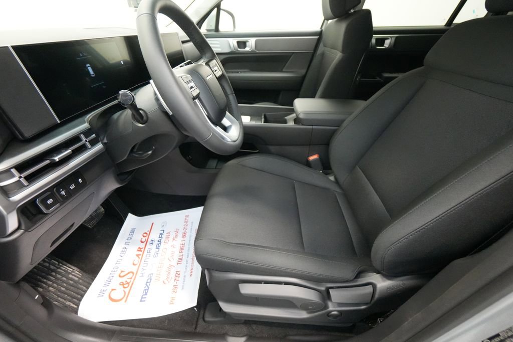 New 2026 Hyundai Santa Fe SE image 16