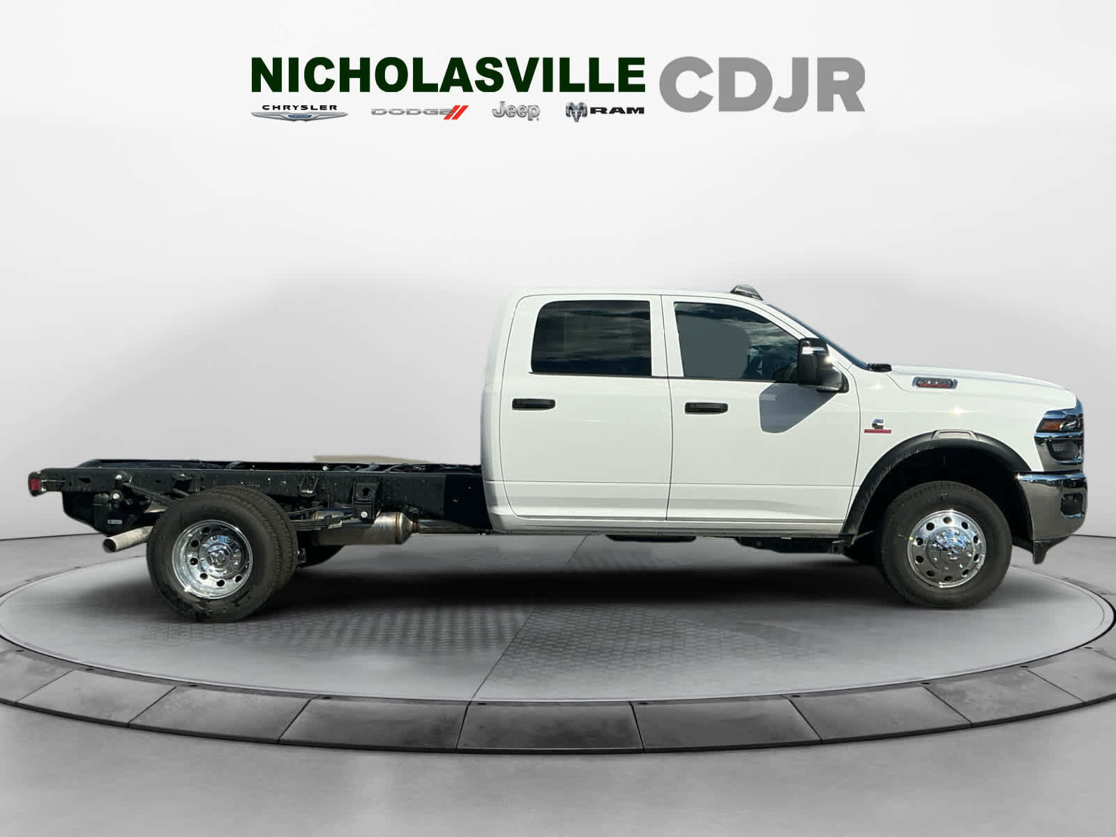 New 2026 RAM 3500 Tradesman AWD/4WD image 7