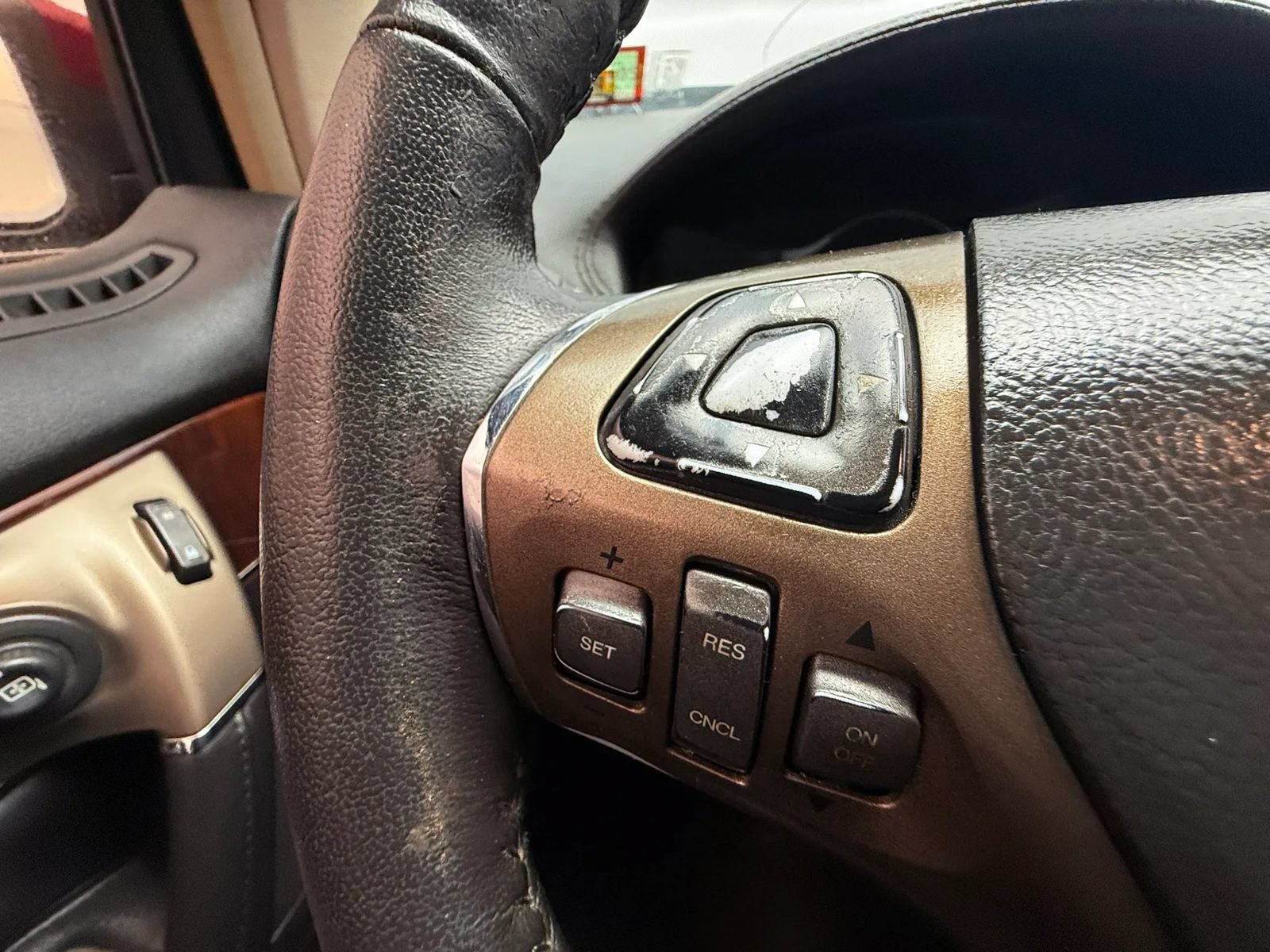 Used 2014 Lincoln MKX AWD w/ Equipment Group 102A image 17
