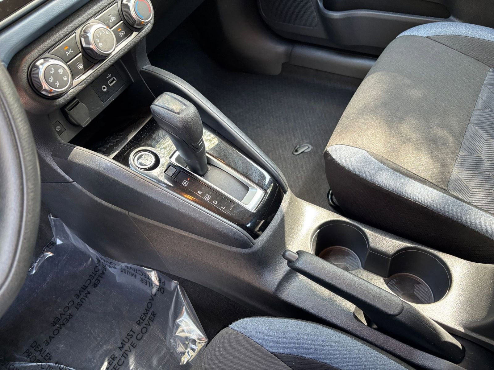 Used 2025 Nissan Versa SV w/ Trunk Package FWD image 40
