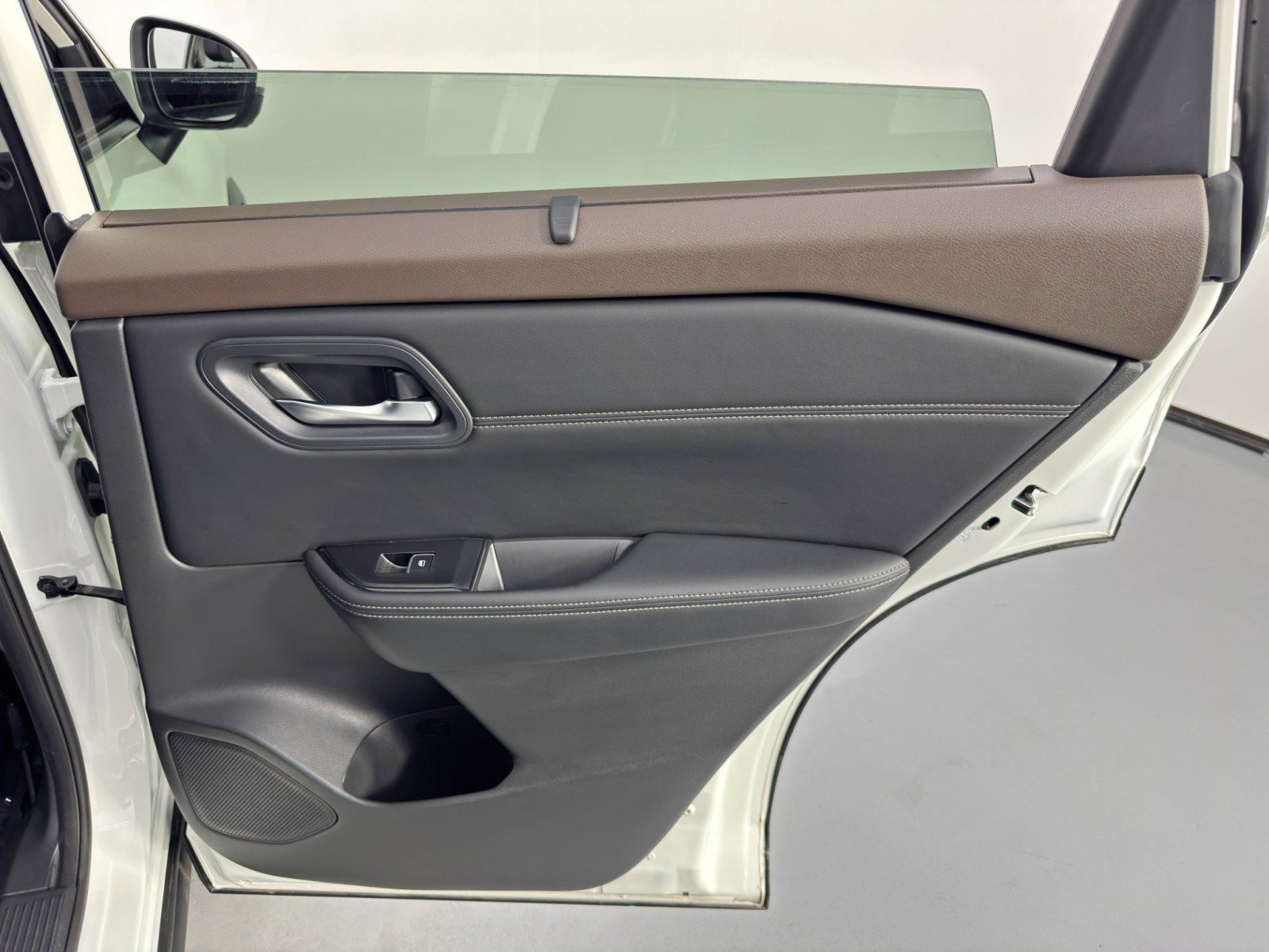 Used 2023 Nissan Rogue SL w/ SL Premium Package AWD/4WD image 42
