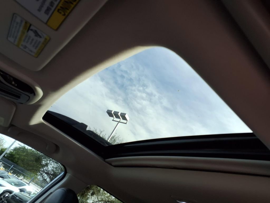 Certified 2025 Subaru Outback Limited w/ Popular Package #2 image 3